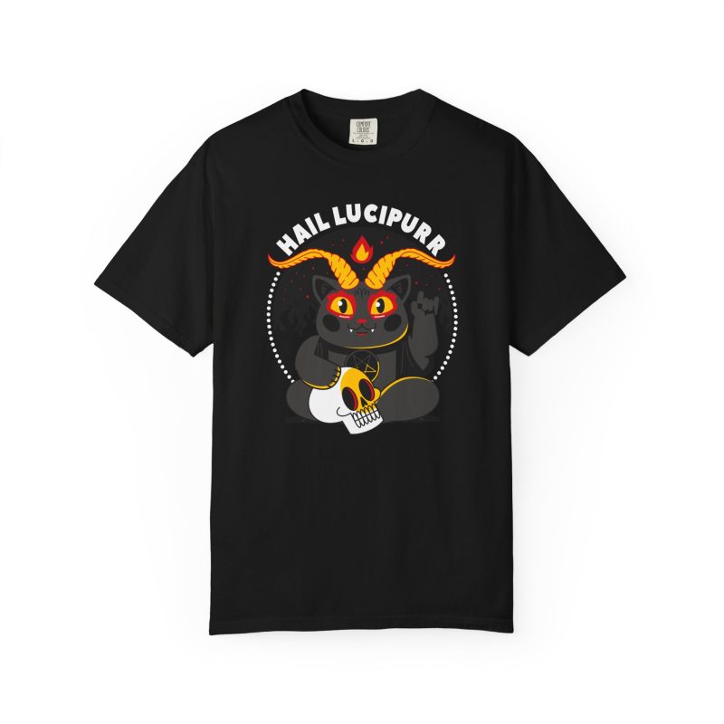 Front of the tee showing a dark gray horned cat with yellow eyes, a skull, a pentagram and a flame inside a white dotted circle