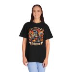 Person wearing a shirt with a guitar-playing rockabilly cat