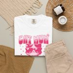 Pink kitten with oversized sunglasses, striped Cat Mom lettering, stars and a small flower in the front print